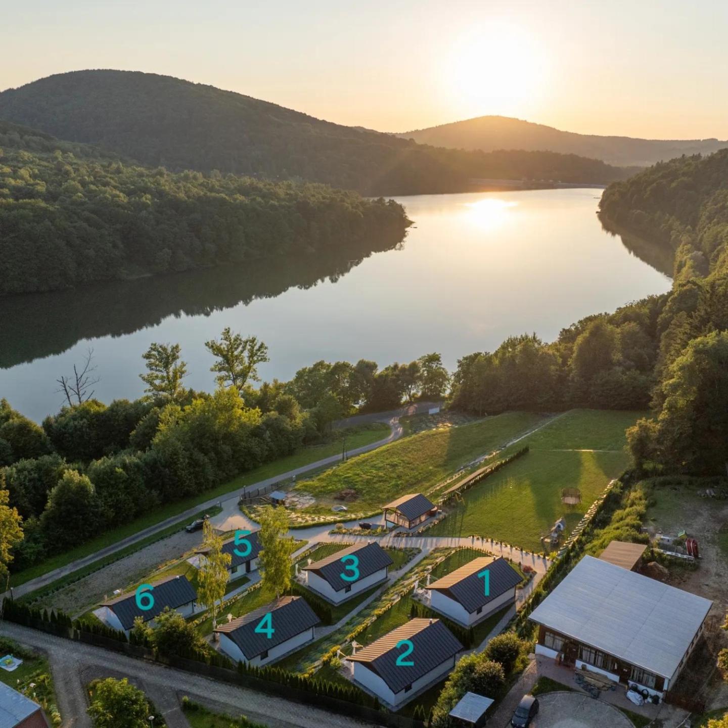 Domki Koziniec3 Na Wylacznosc Myczkowce Solina Bieszczady Exterior foto